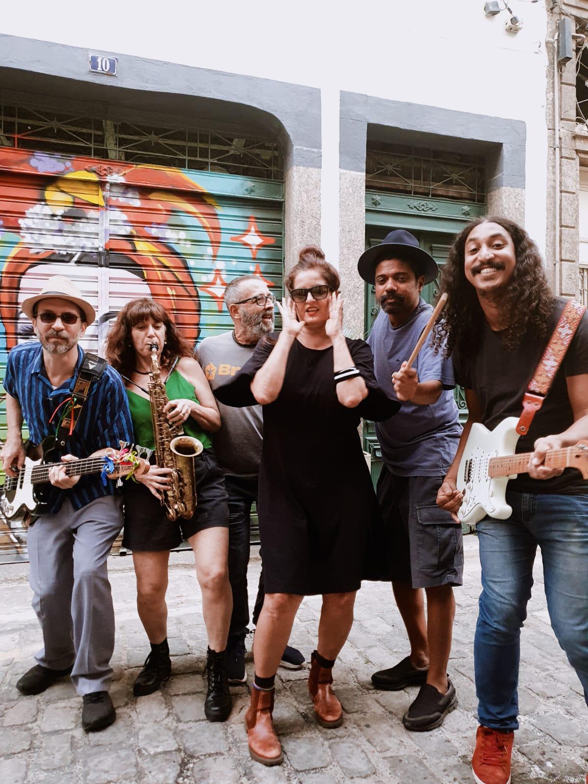 baObaile agita a Lapa 