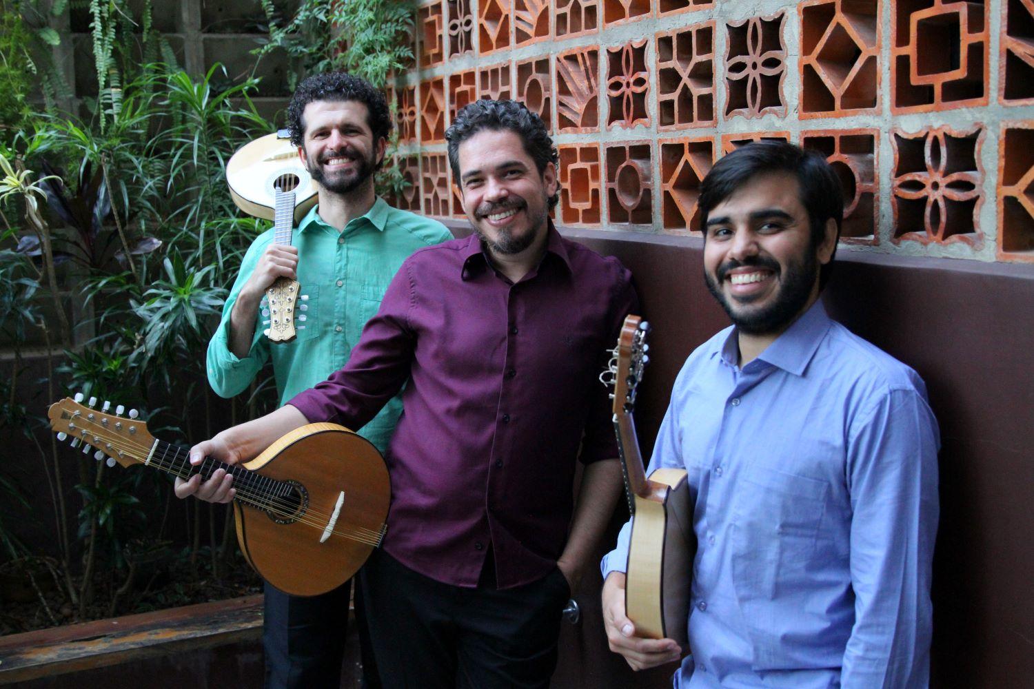 Bandolim Trio lança álbum “Ludicamente” com concerto gratuito