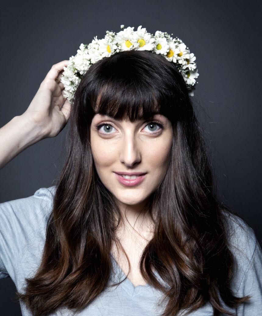 10 anos de “Monomania”, o disco que lançou Clarice Falcão