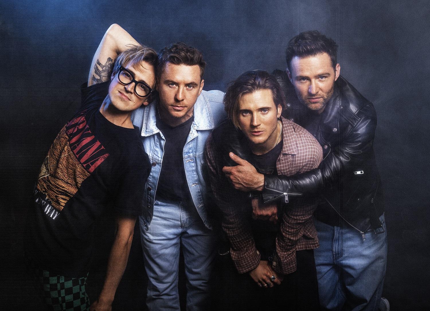 McFly lança clipe “God of Rock and Roll”