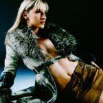 NJOMZA une R&B e eletrônico em “Emotional”