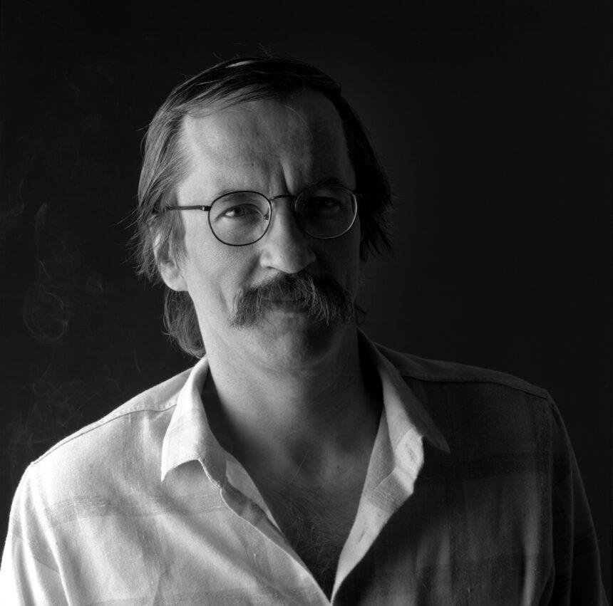 Mostra gratuita sobre Paulo Leminski tem encerramento com programação especial