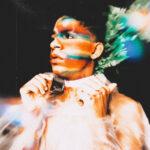 Versions Of Eufrosina: Novo EP do cantor Holigrud