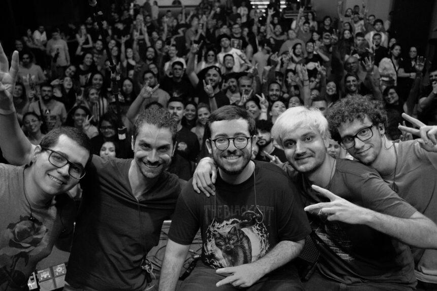 Com indie dançante, Cronistas antecipa álbum de estreia e versa sobre inseguranças em novo single: Incerto