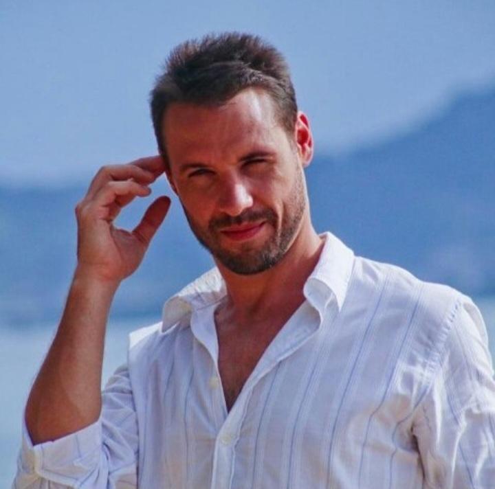 Após 30 anos de sucesso no pop e no R&B, Manuh navega pelo reggae no single  “Inflexível”