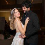 Após pedido de casamento, Duda Reis é vista de noiva pela primeira vez