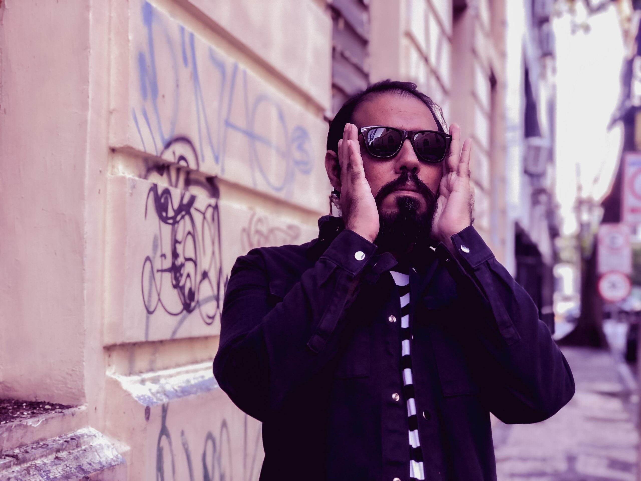 Júlio Ferraz lança single que aborda tragédias sociais urbanas