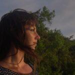 Laya mergulha em aventura sensorial em “Dorme Sonha Acorda”