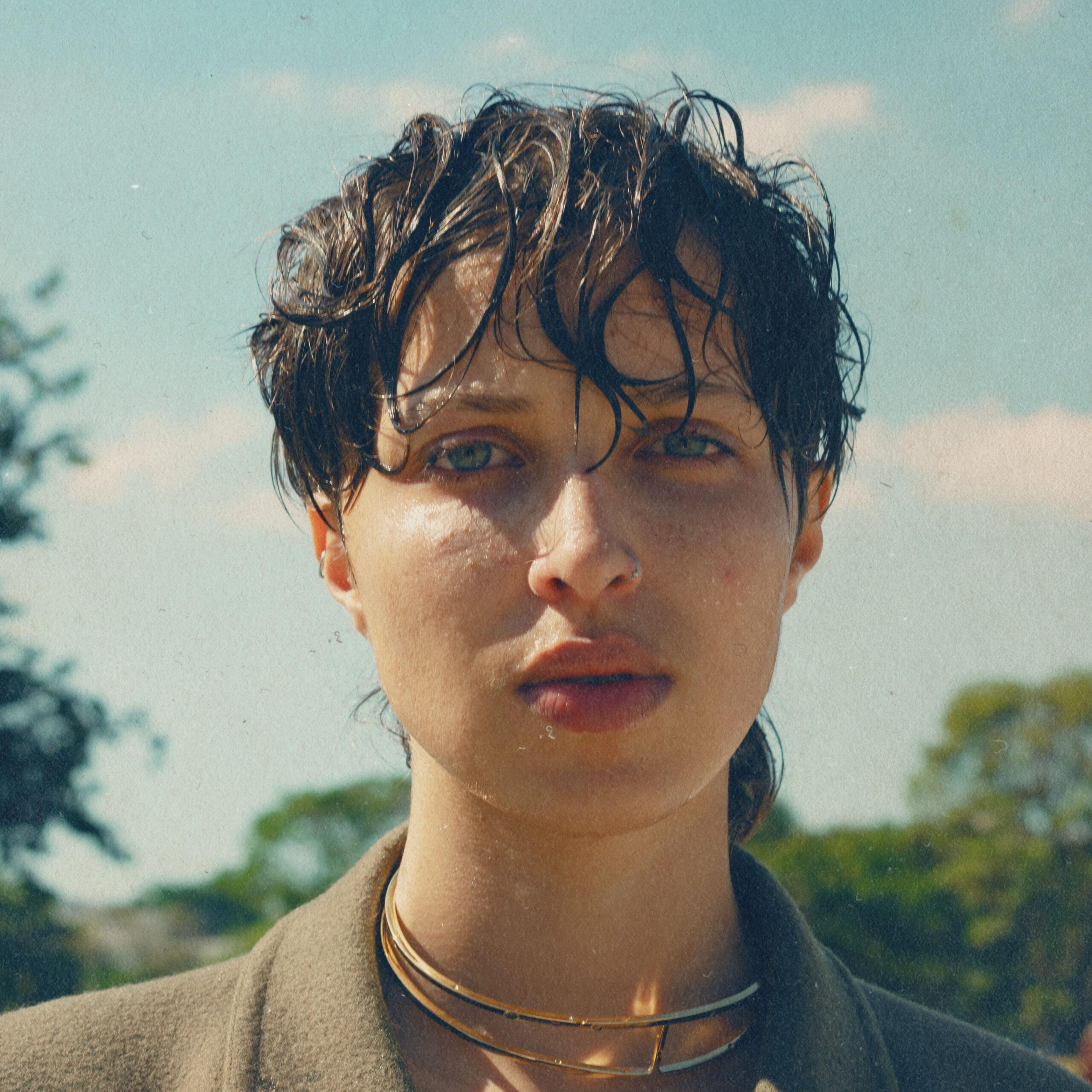 Malvisto inaugura nova fase com o single Vê Se Não Some