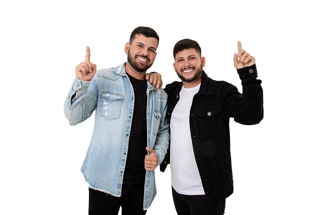 Destaque do forró de vaquejada, Ramon & Randinho lançam novo EP