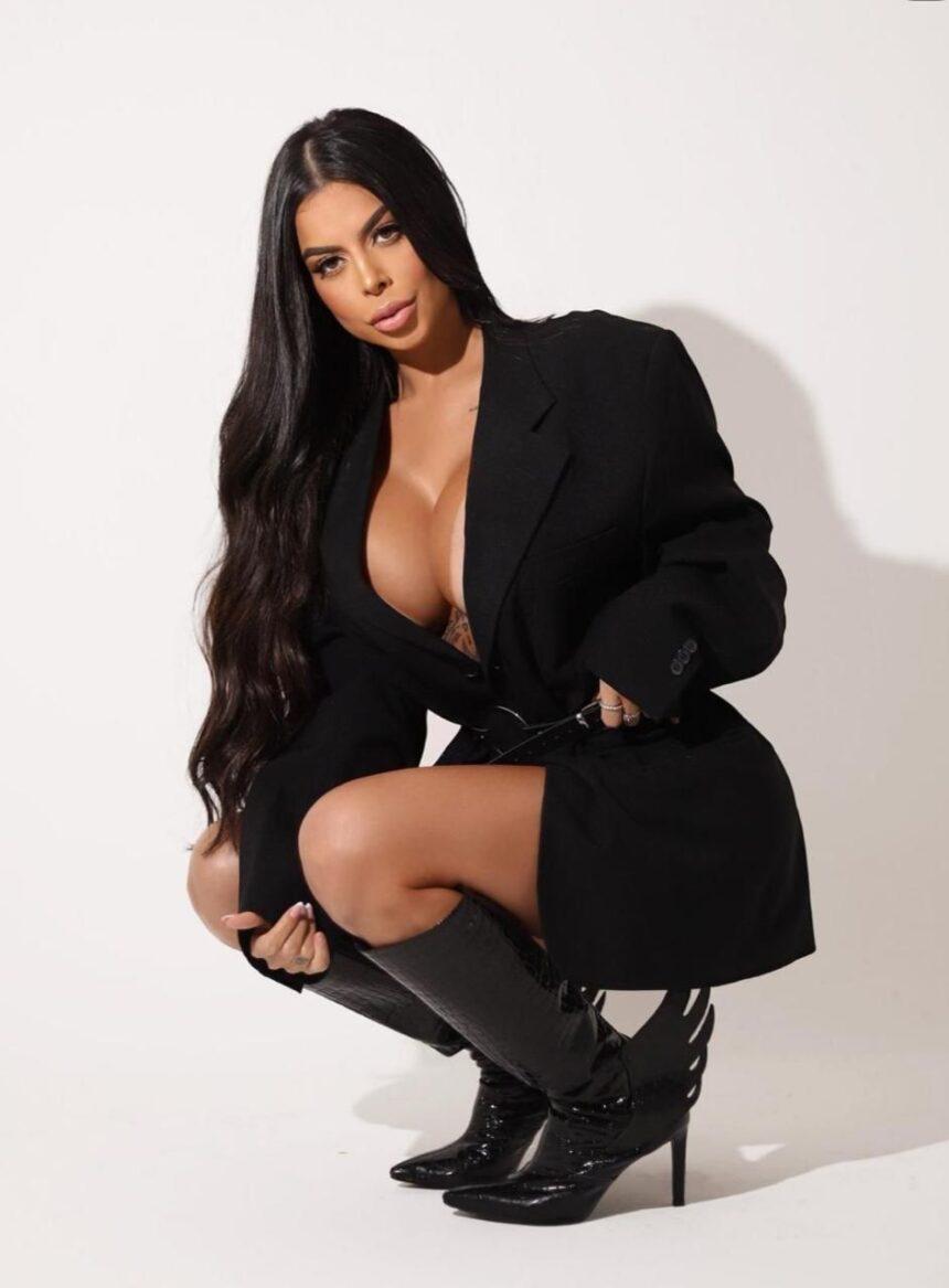 De Santa Catarina para o mundo, Influenciadora atinge 2,5 milhões de seguidores com seus “gêmeos”