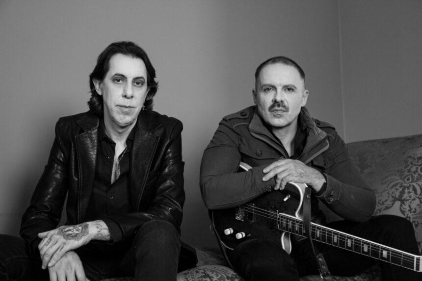 Outono confessa o amor com o novo single “Confessional”