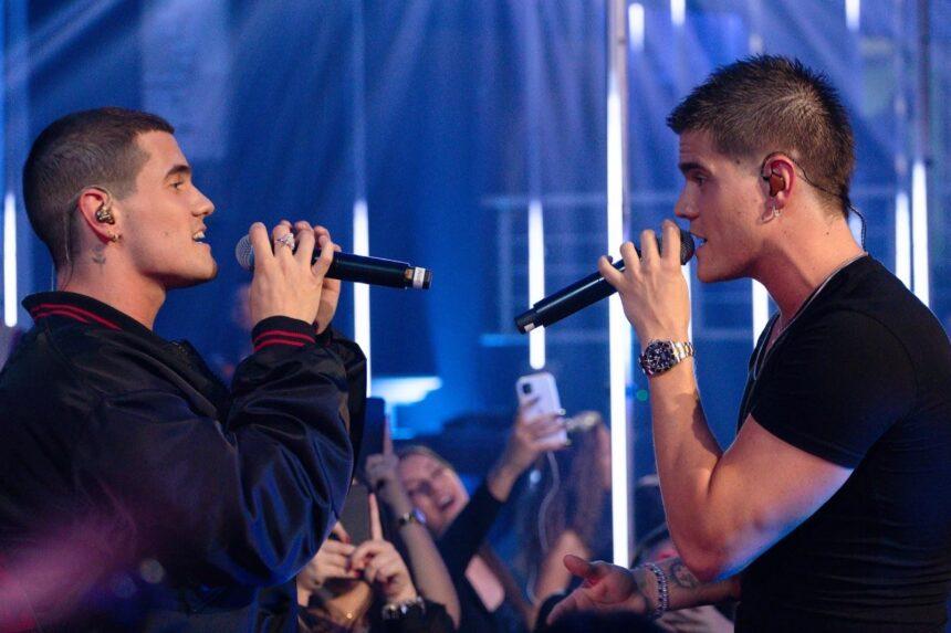 La Fiesta: Breno & Caio Cesar gravaram DVD em São Paulo com participações especiais