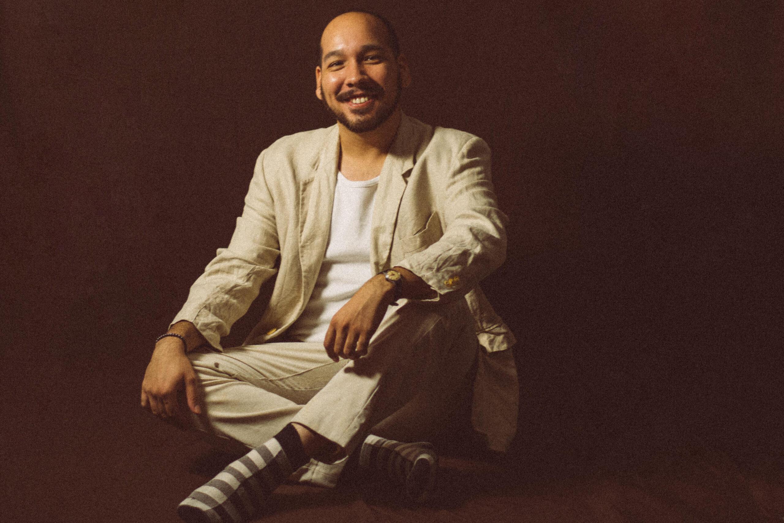 David Mour lança o álbum “Amuleto”