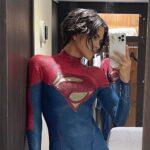 Sasha Calle compartilha um visual dos bastidores como Supergirl em ‘The Flash’
