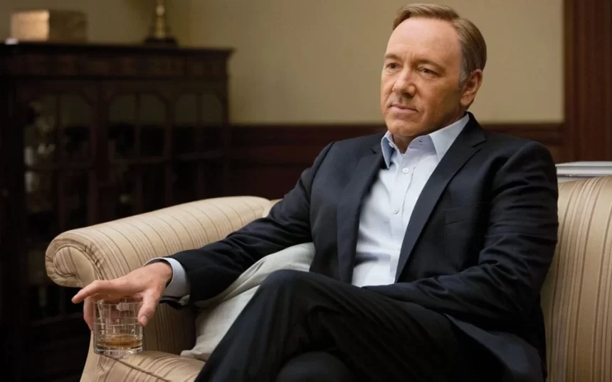 Kevin Spacey e o impacto irreparável: Críticas às Acusações, ao Movimento #MeToo e ao Cancelamento de House of Cards