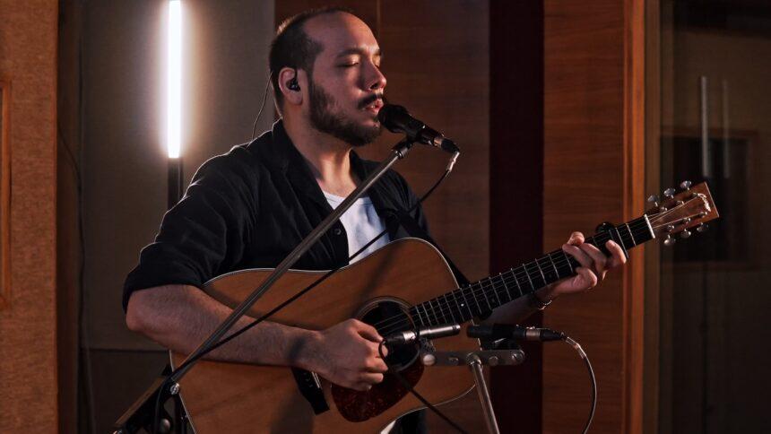 David Mour lança clipe da musica ” Tudo o Que Ainda Há Pra Sentir”