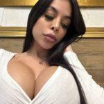 Modelo é expulsa de shopping devido a pouca roupa e decote explosivo: “Fui humilhada”