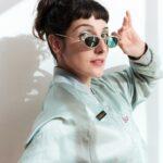 Clarice Falcão lança turnê “Truque”