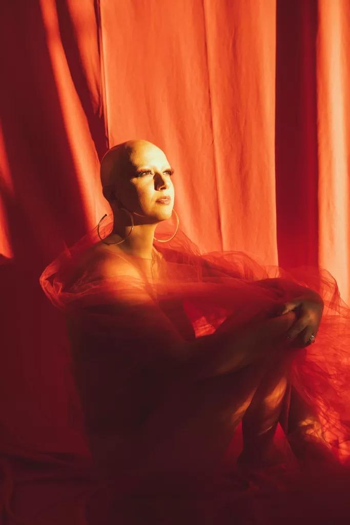 Marília Duarte anuncia disco com versão de “Infinito Particular”, de Marisa Monte