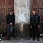 Assista “O Pêndulo Da História”, novo lyric video da Plebe Rude