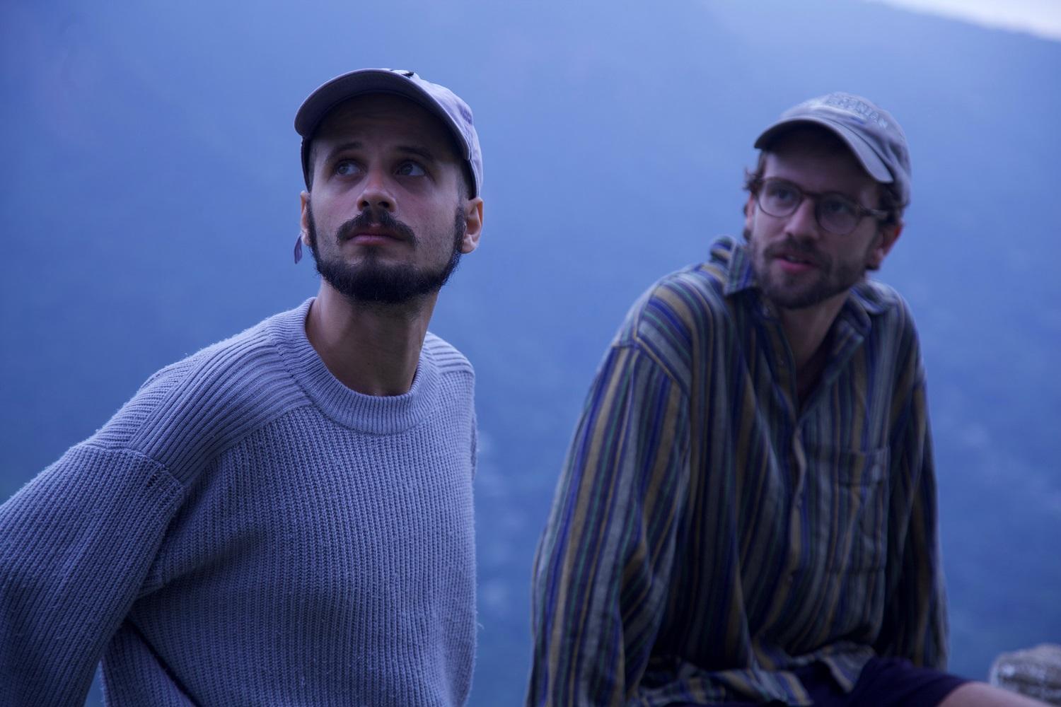 Samba Esquema Russo Reflete sobre a Incerteza da Vida em “A Última Canção”