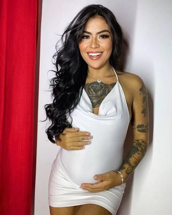 Bella Japynha anuncia sua gravidez planejada: um novo capítulo em sua jornada