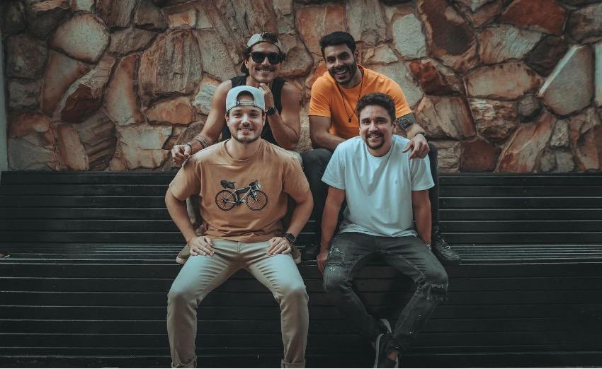 Certas Coisas: Bruninho & Davi convidam Israel & Rodolffo para feat inédito 