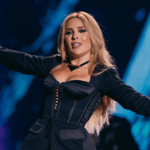 O fenômeno do Pará: Manu Bahtidão leva o Tecnomelody para Fortaleza em DVD histórico 