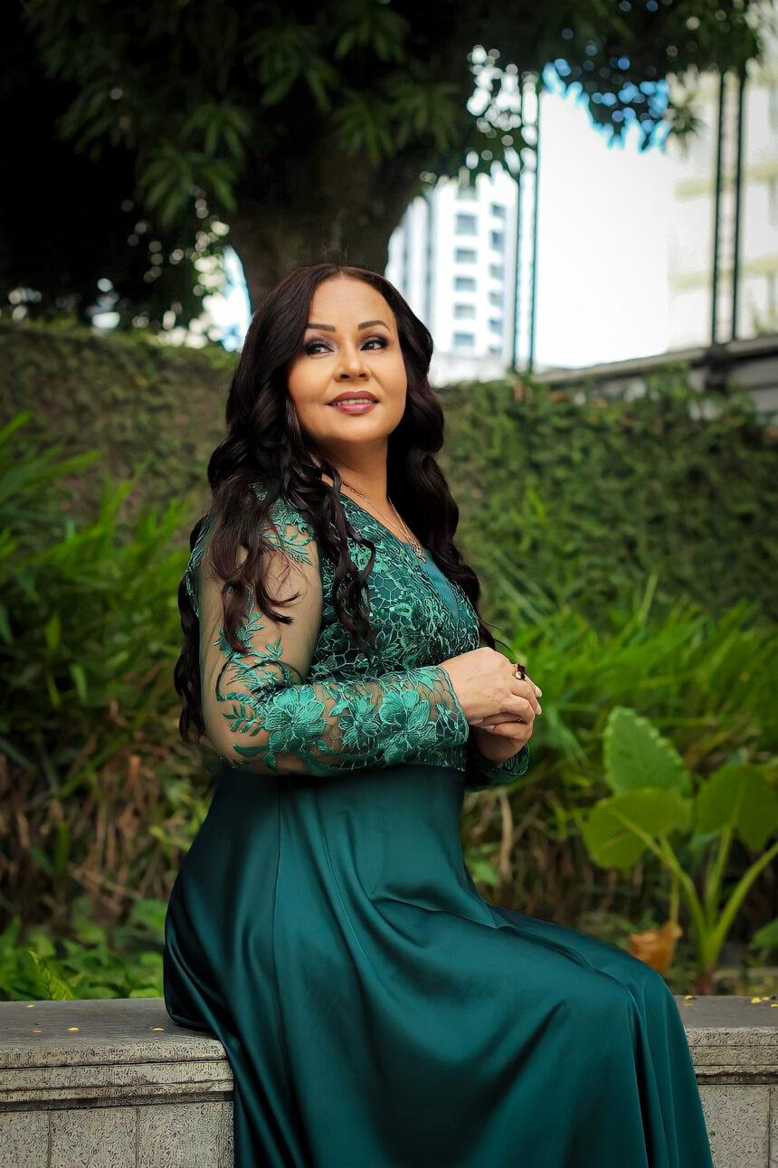 Cantora Silene Viana Lança Projeto Musical Inspirador “A Biografia de um Vencedor”