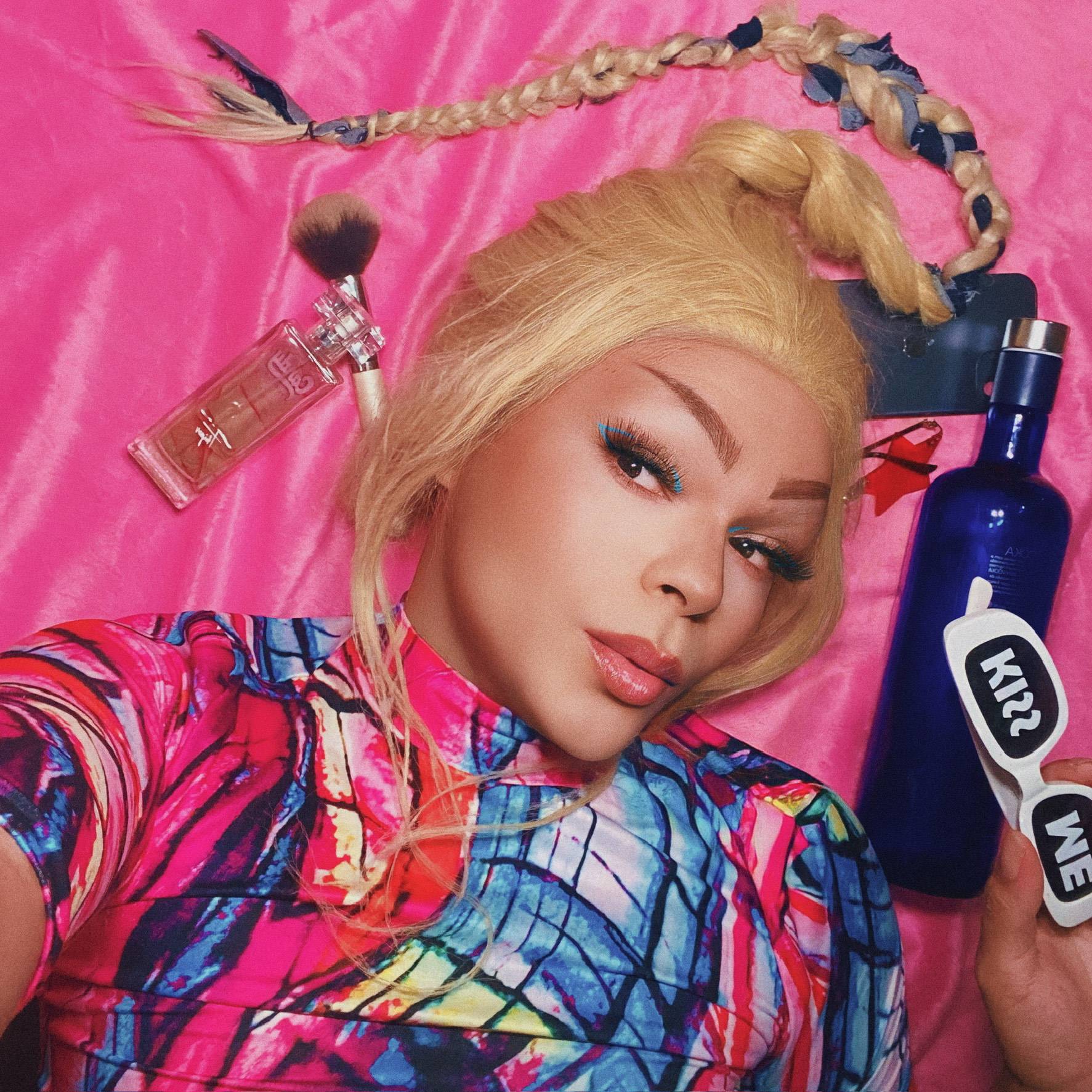 Lindsey Vianna lança “Meu Ex”, versão bregadeira do hit “Poker Face” da Lady Gaga