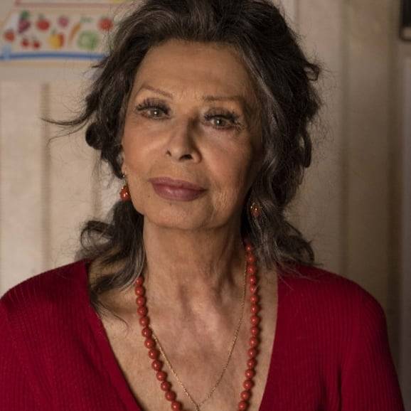 Sophia Loren se recupera após acidente em sua casa na Suíça