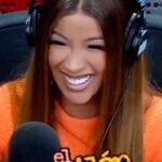 A hilária reação de Cardi B ao ser confundida com Karol G