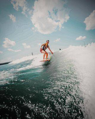 Nanette Nicole Orellana: La Nueva Influencer de Red Bull