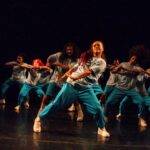Espetáculo passeia pela história dos Bailes Charme
