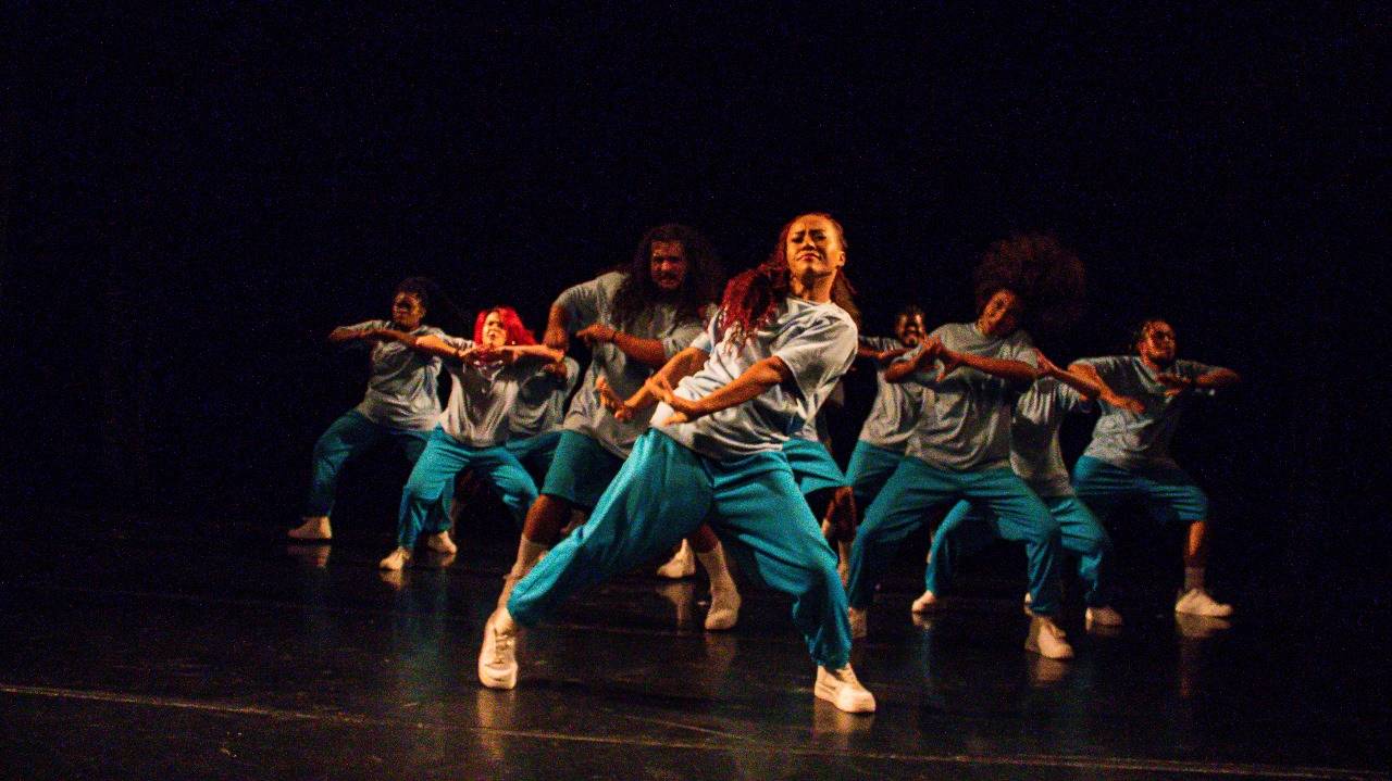 Espetáculo passeia pela história dos Bailes Charme