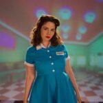 Angélica Duarte ressignifica a relação com os corpos femininos em “Barriga de Lanche”