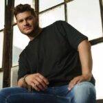 Ricardo Malfatti lanza mundialmente su nuevo sencillo y video “Qué tengo que hacer”