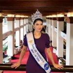 Lulu Oliveira conquista o título de Reina de los Mares & Turismo na Costa Rica