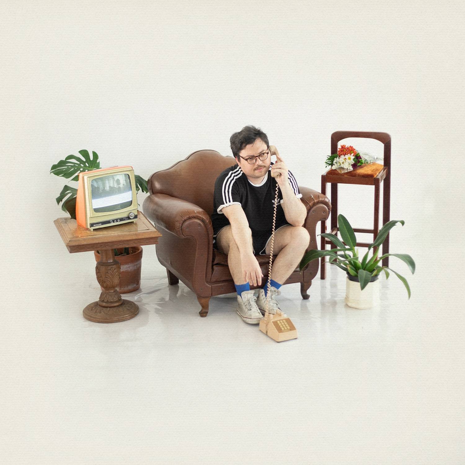 JOVA lança single “AMO VC”, uma ode à persistência do amor