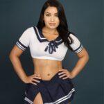 Influencer Lina Nakamura diz que fatura mais no OnlyFans por ser japonesa: “ingênua e submissa”