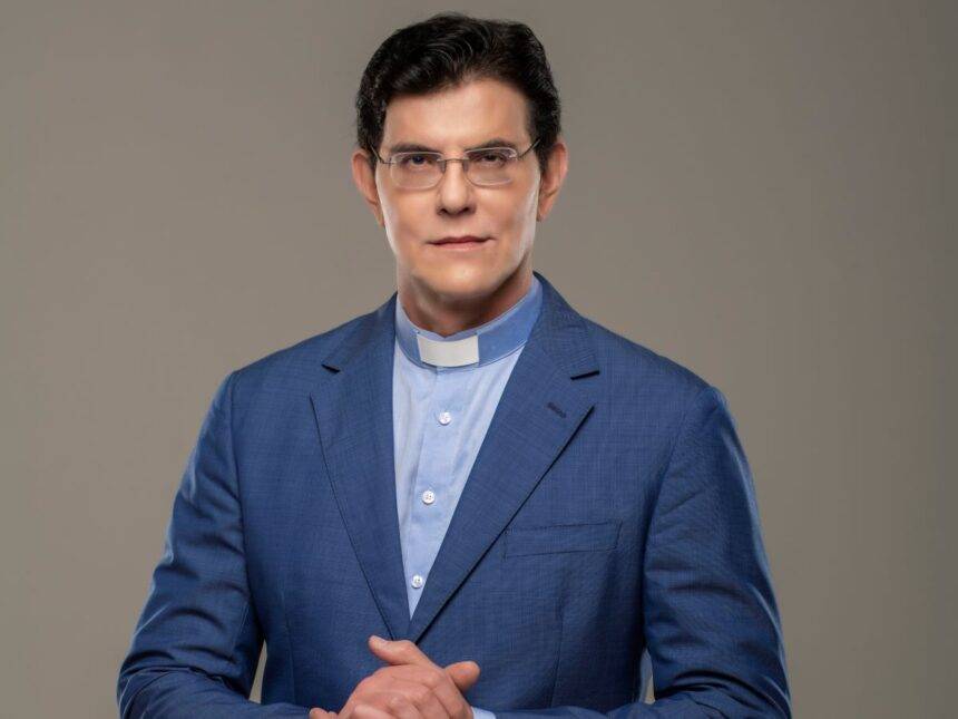 Padre Reginaldo Manzotti é destaque no “Terra da Padroeira” 