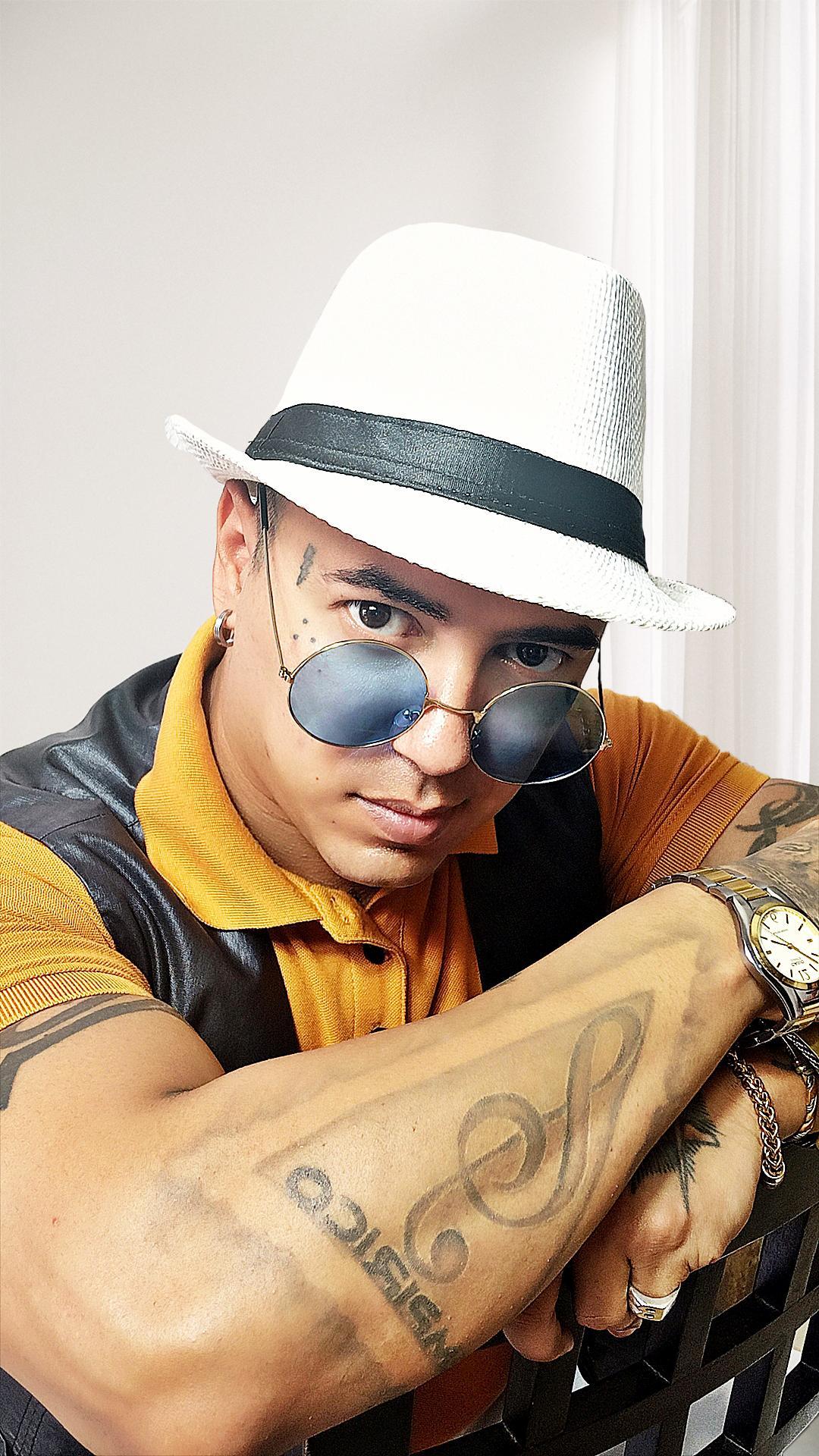 Deivi Williams continúa impactando con su nueva propuesta de salsa urbana “Tanto Tiempo” 