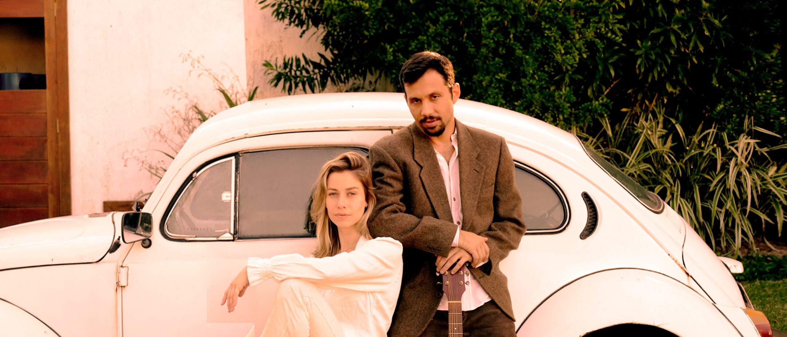 Dudalu canta os reencontros em MPB pop “Our Love Story”