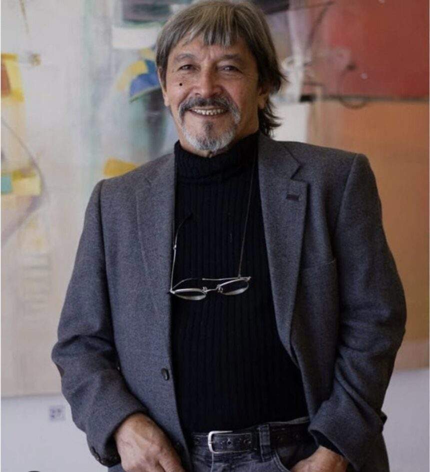 O artista plástico Walmir Teixeira abre a exposição coletiva ECOBÉ em comemoração aos 60 anos de carreira