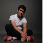 Tom Speight aclamado cantor britânico fará três shows no Brasil