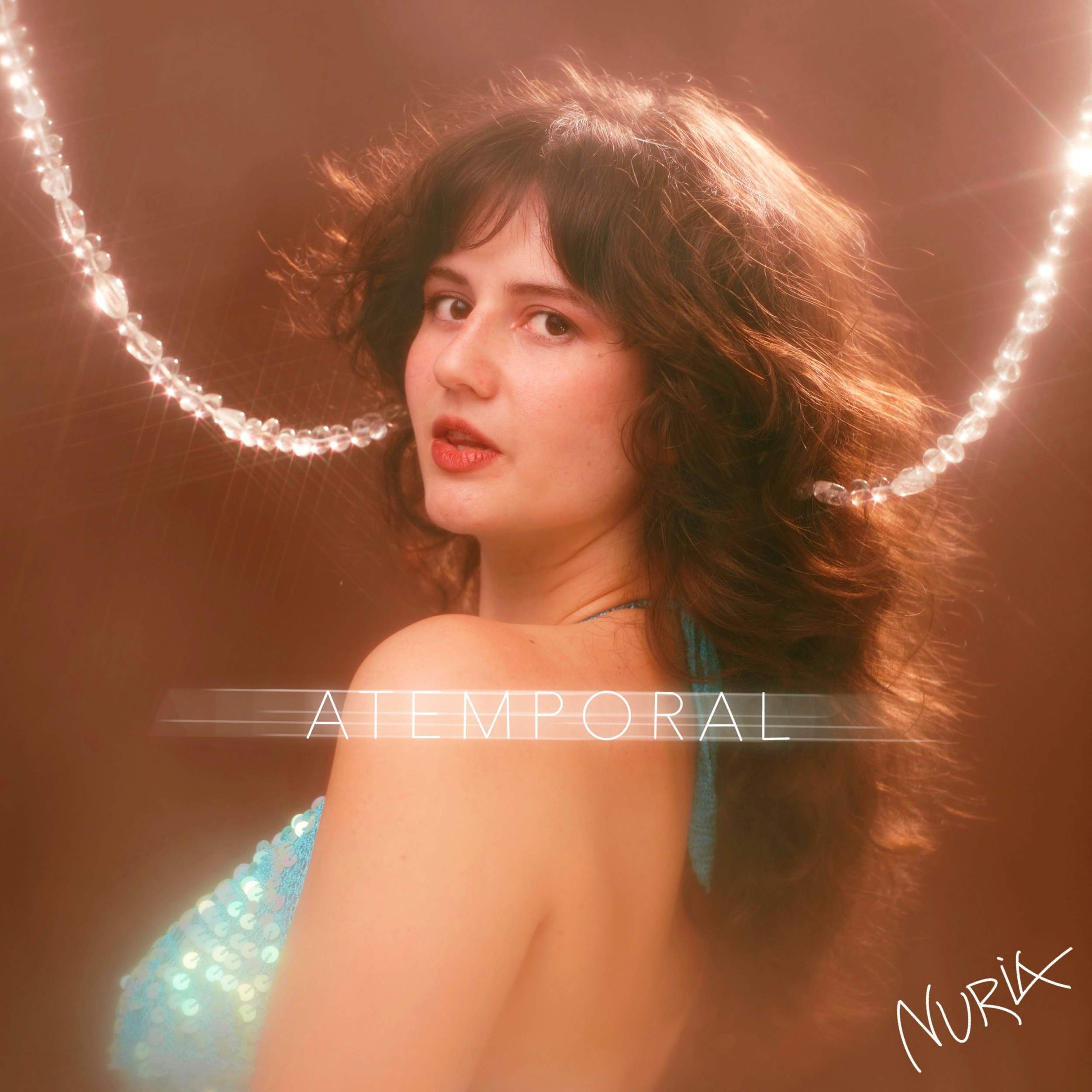 NURIA lança o álbum “Atemporal”