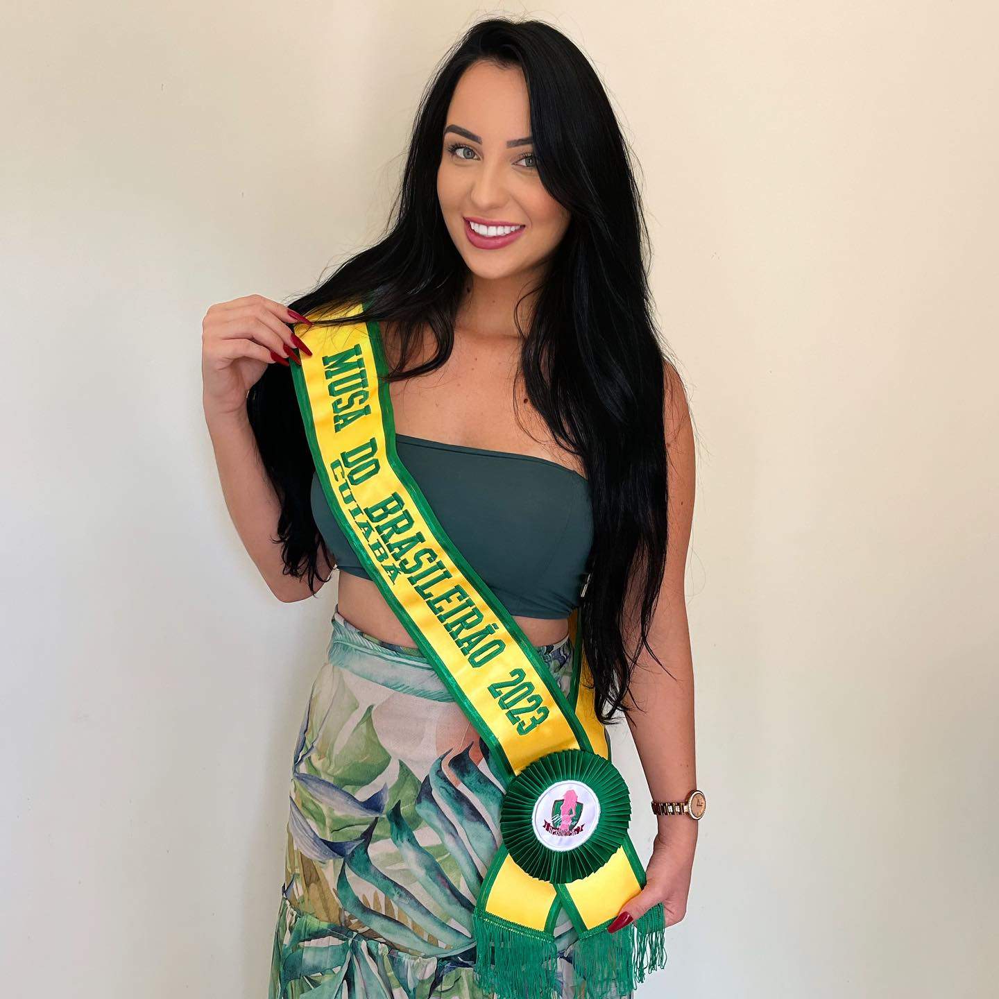 Gabriela Zillmer ostenta faixa de Musa do Cuiabá às vesperas de nova etapa do Musa do Brasileirão