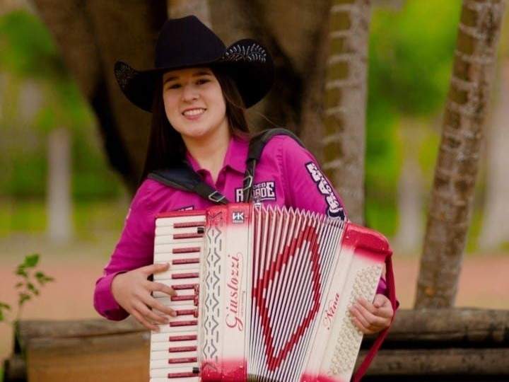 Cantor Teixeirinha é lembrado no “Terra da Padroeira” deste domingo 