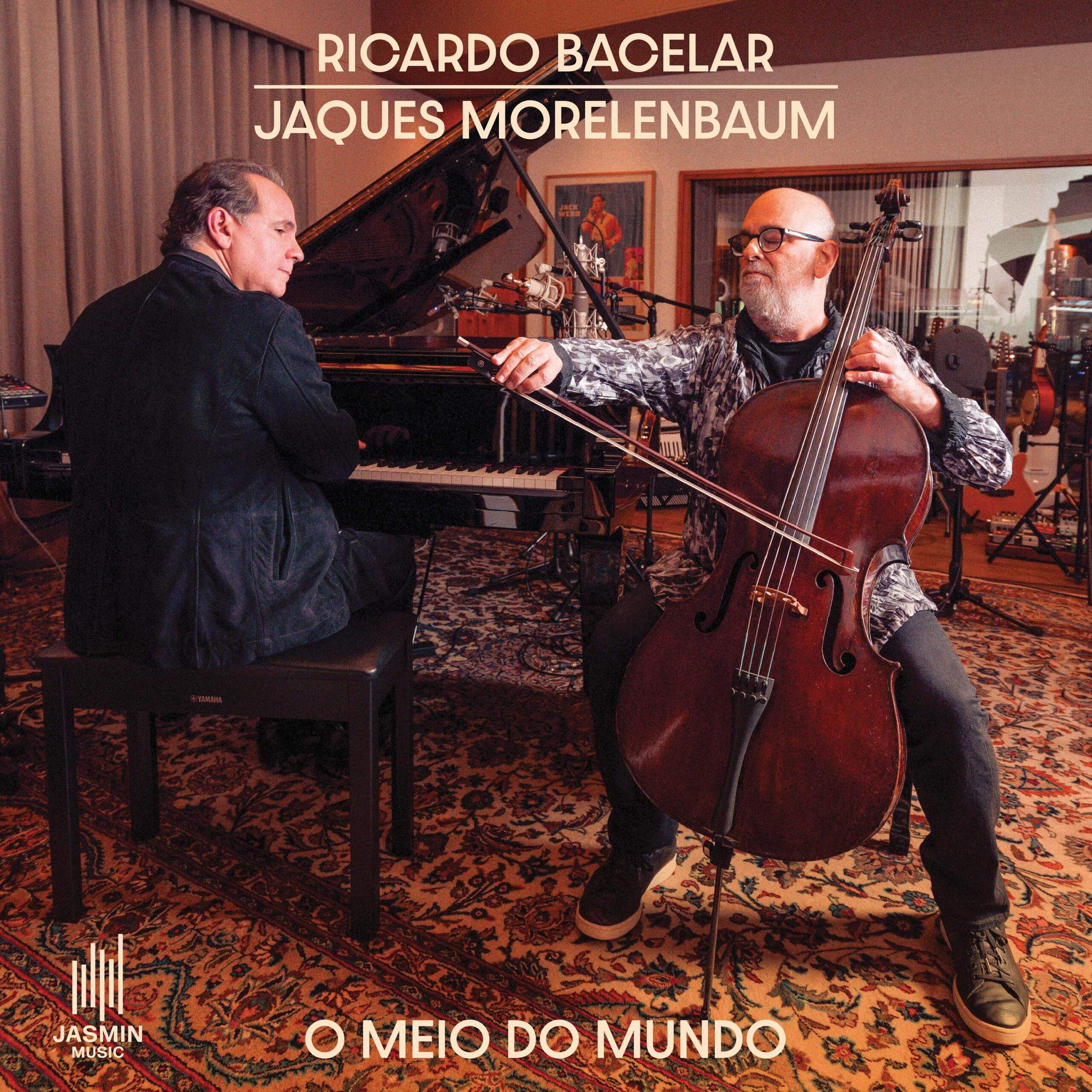 Single “O meio do mundo” reúne Ricardo Bacelar e Jaques Morelenbaum, e chega às plataformas nesta sexta-feira, dia 3 de novembro